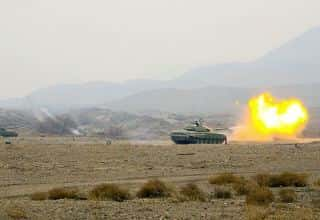 Azerbaycan - Ayrı Kombine Silah Ordusunda tank birimlerinden birinin ani kontrolü gerçekleşti /