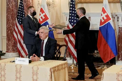 “Remember the Soviet troops”: why in Slovakia not everyone is happy with the agreement with the United States