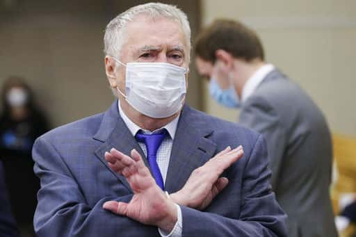 Lesão pulmonar grave. Zhirinovsky no hospital com COVID-19