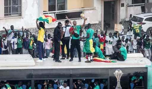 Campeão da Copa Africana, Membros da Seleção Nacional do Senegal recebem IDR 1,25 bilhão e terras