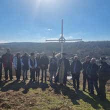 Sześciometrowy krzyż ochroni mieszkańców wsi Kubrat Kamenowo