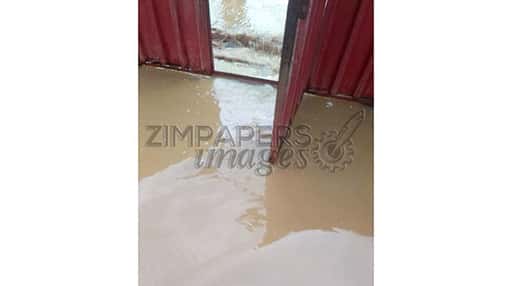 Słaby drenaż powoduje powodzie w Chegutu