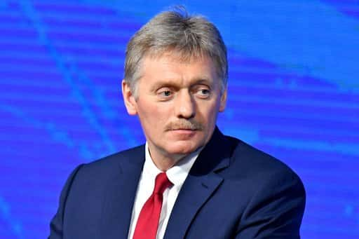 Rusija - Peskov je pozval, naj ne pretiravajo s temo zadržkov politikov in diplomatov