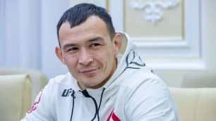 He's a football player. Ismagulov called a big plus Morozov before the third fight in the UFC