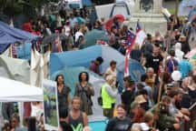 Nieuw-Zeeland Covid-protest groeit nadat politie zich terugtrekt