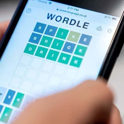 Як вірусна гра Wordle врятувала 80-річну американку, яку 21 годину тримали в заручниках