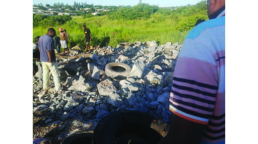 Locuitorii din Chinhoyi își amintesc devastările provocate de exploziile drumurilor