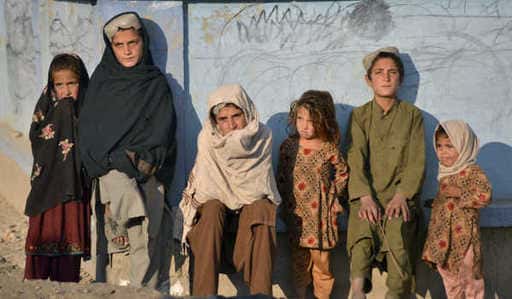 USA vyplácajú polovicu rezervných aktív Afganistanu na humanitárnu pomoc