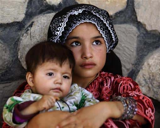 VN 'aangemoedigd' door Amerikaanse stap om de helft van $ 7 miljard aan bevroren Afghaanse fondsen vrij te maken voor hulp
