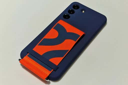 Named the most popular version of the Galaxy S22 among Russians