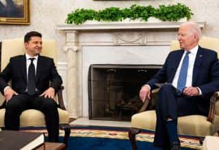 Zelensky en Biden bespreken de veiligheidssituatie en de-escalatie op 13 februari