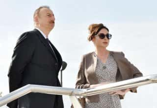 O presidente Ilham Aliyev e a primeira-dama Mehriban Aliyeva conheceram as condições criadas na sede da representação especial do presidente do Azerbaijão nos territórios libertados da ocupação