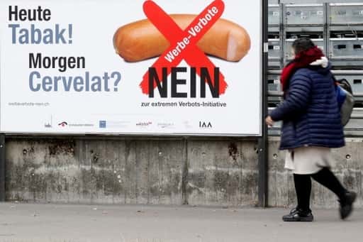 Швейцарские избиратели одобрили почти полный запрет рекламы табака