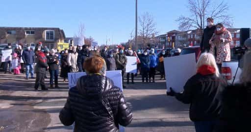 Канада - COVID-19: более 100 человек собрались на акцию протеста в поддержку мандата в Саскатуне