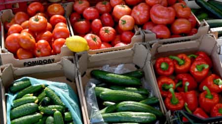 Výrazné zvýšenie cien základných potravín na Cypre za posledný mesiac