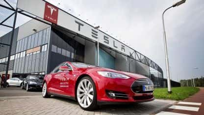 Tesla sprzedała w styczniu prawie 60 000 samochodów elektrycznych wyprodukowanych w Chinach