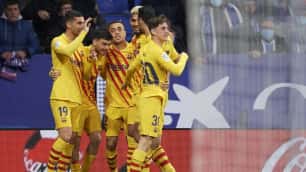 Barcelona redde zich in de 96e minuut van de nederlaag in de Catalaanse derby