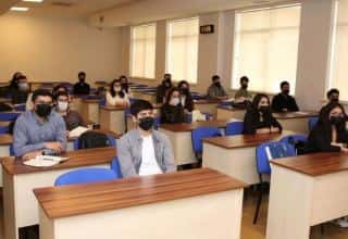 Quantidade de bolsas presidenciais para estudantes aumentou no Azerbaijão