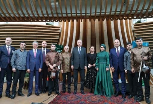 Il presidente turco Recep Tayyip Erdogan ha conosciuto il padiglione dell'Azerbaigian all'Expo di Dubai 2020