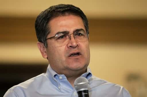 L'ex presidente dell'Honduras Hernandez è stato arrestato mentre gli Stati Uniti chiedono l'estradizione