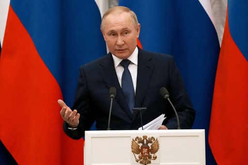 Putin called the forceful containment of Russia a direct threat to the country's security