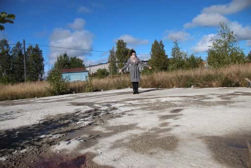 Russia - In Karelia, a monument prevented a teacher from building housing on a given plot