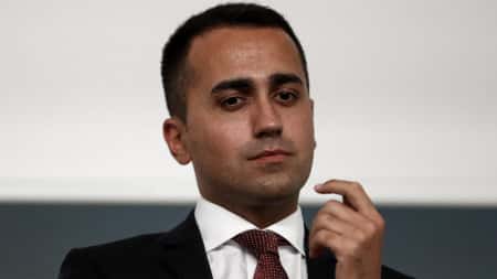 De Italiaanse minister van Buitenlandse Zaken vertrekt naar Kiev