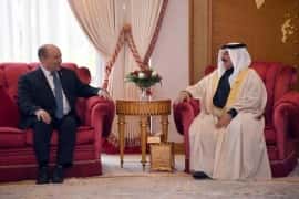 Израелски премијер Бенет се састаје са краљем Бахреина, престолонаследником у Манами