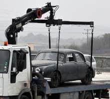 Odstraňovanie zastaraných áut v hlavnom meste Izgrev pokračuje