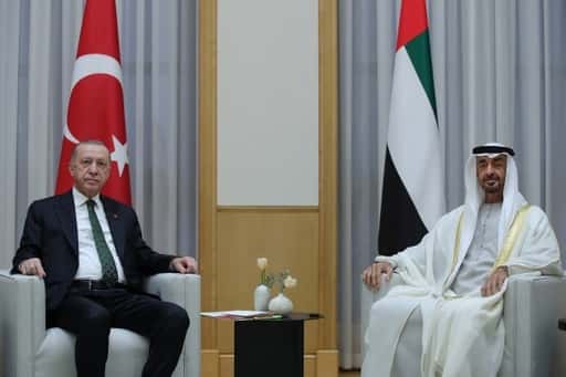 Erdogan spruiks explore le potentiel d'investissement de la Turquie lors d'une visite historique aux EAU