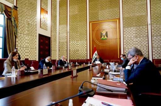Кабінет міністраў Ірака абмяркоўвае сітуацыю з Covid-19, дзяржаўныя службы ў Наджафе