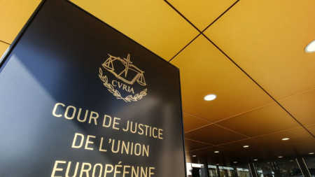 Poljska in Madžarska sta ostro kritizirali sodbo Evropskega sodišča