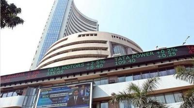 Sensex се срива с над 1500 точки при отваряне на сделки поради геополитически притеснения
