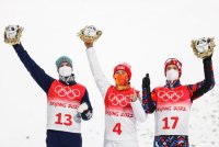 Rusya ve Ukrayna'dan olimpiyat madalyaları yarışmanın ardından kucaklaştı