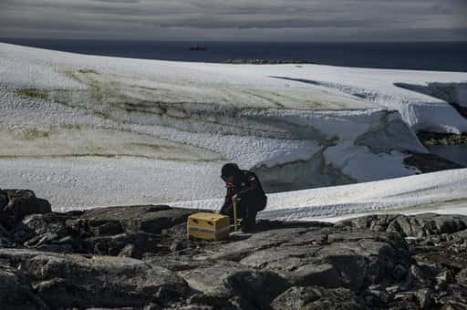 Turkish scientists reached Antarctica