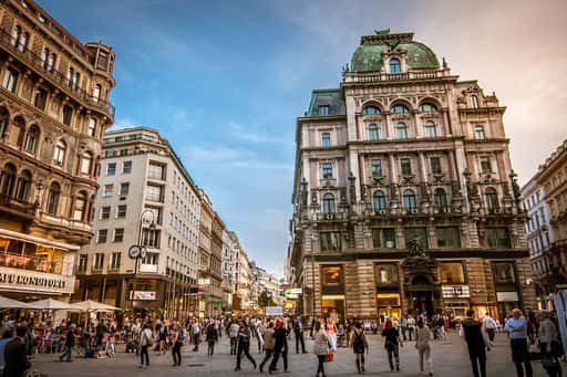 Avstrija bo dovolila vstop ruskim turistom
