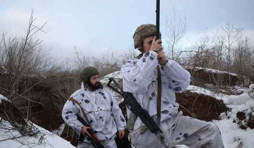 Door Rusland gesteunde rebellen beschuldigen Oekraïne van het uitvoeren van mortieraanvallen