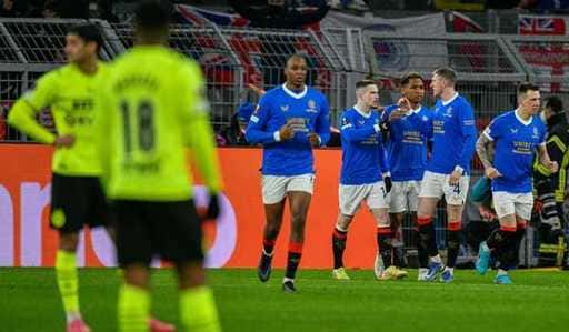 Avrupa Ligi: Borussia Dortmund, Rangers tarafından küçük düşürüldüAvrupa Ligi: Ferran Torres, Barcelona'yı Napoli'ye mağlup olmaktan kurtardı Arema Kadınlar Türkiye'deki turnuvaya katılıyor