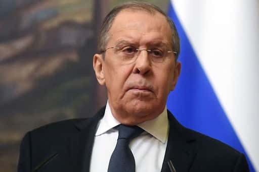Lavrov je dejal, da Rusija preverja informacije o pošiljanju tujih plačancev v Donbas