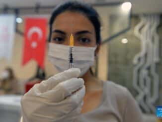 Turkiet förväntar sig en nedgång i fall av covid-19 under de kommande veckorna