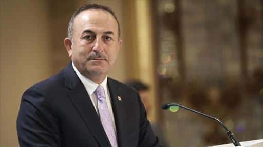 Turški zunanji minister se po telefonu pogovarja z ukrajinskimi in ruskimi kolegi