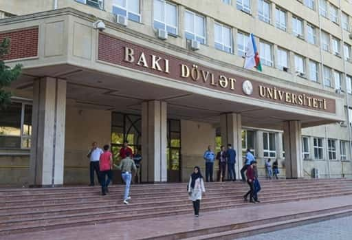 Uskutočnil sa vedecký seminár fyzikov Štátnej univerzity v Baku