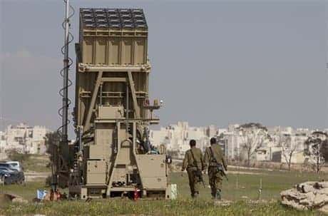 Israël tire un missile et brouille des avions après le passage d'un drone depuis le Liban