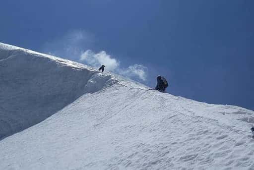 Himalaya ekspedisiyası: Rumıniyalı alpinistlər Kanqçenjunqa ilə mübarizə aparmağı planlaşdırırlar