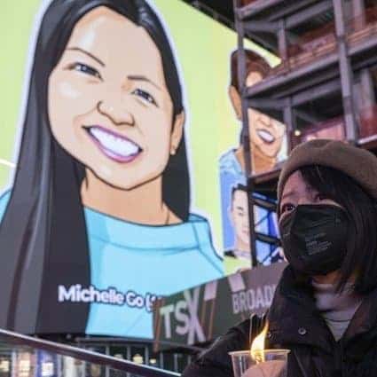 Нью-Йорк выгонит бездомных из метро после того, как азиатка скончалась от толчка