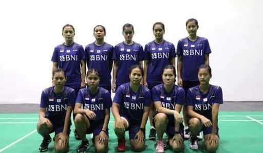 Japonsko sa stiahne, indonézsky ženský bedmintonový tím ide do finále