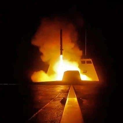 Grã-Bretanha e França fecham acordo para desenvolver novos mísseis em meio a tensões em Aukus