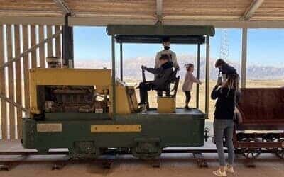 Israel - No museu do Mar Morto, empresa química evoca os pioneiros do passado ao tentar manter a mineração