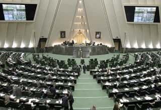 Iránsky parlament oznámil podmienky na uzavretie dohody vo Viedni