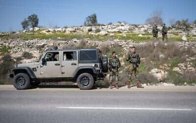 Tiros foram disparados contra o posto da IDF no norte da Cisjordânia, sem relatos de feridos